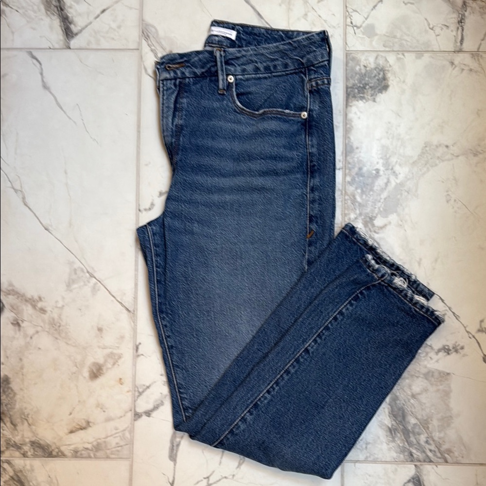 Good American Blue Straight Leg Jeans